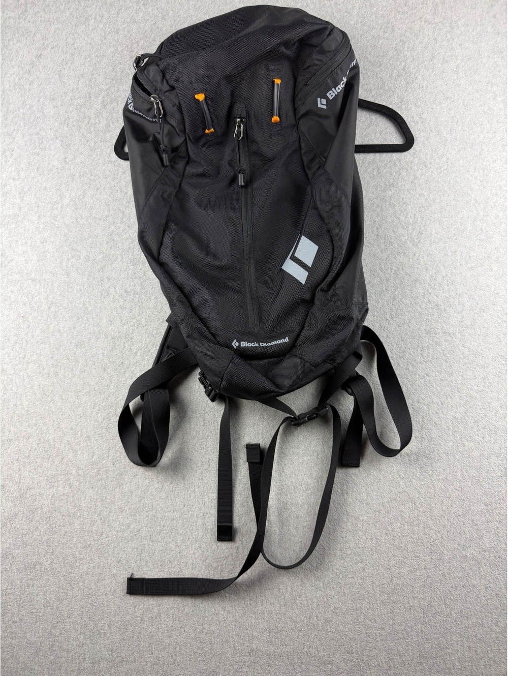 Black Diamond Hollowpoint 20L Backpack Black Daypack Discontinued